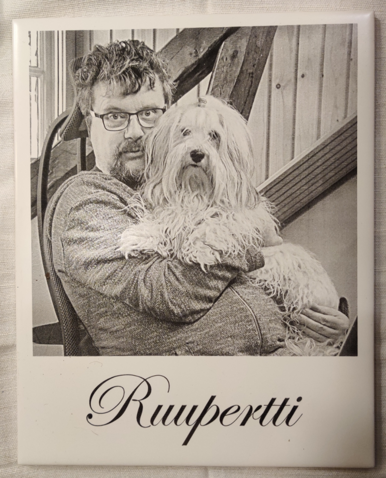 Ruupertti - 200x250 (180x180)